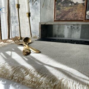 🌴 Natural Burlap Placemats in Bone White | Rectangular with Fringe | Set of 6